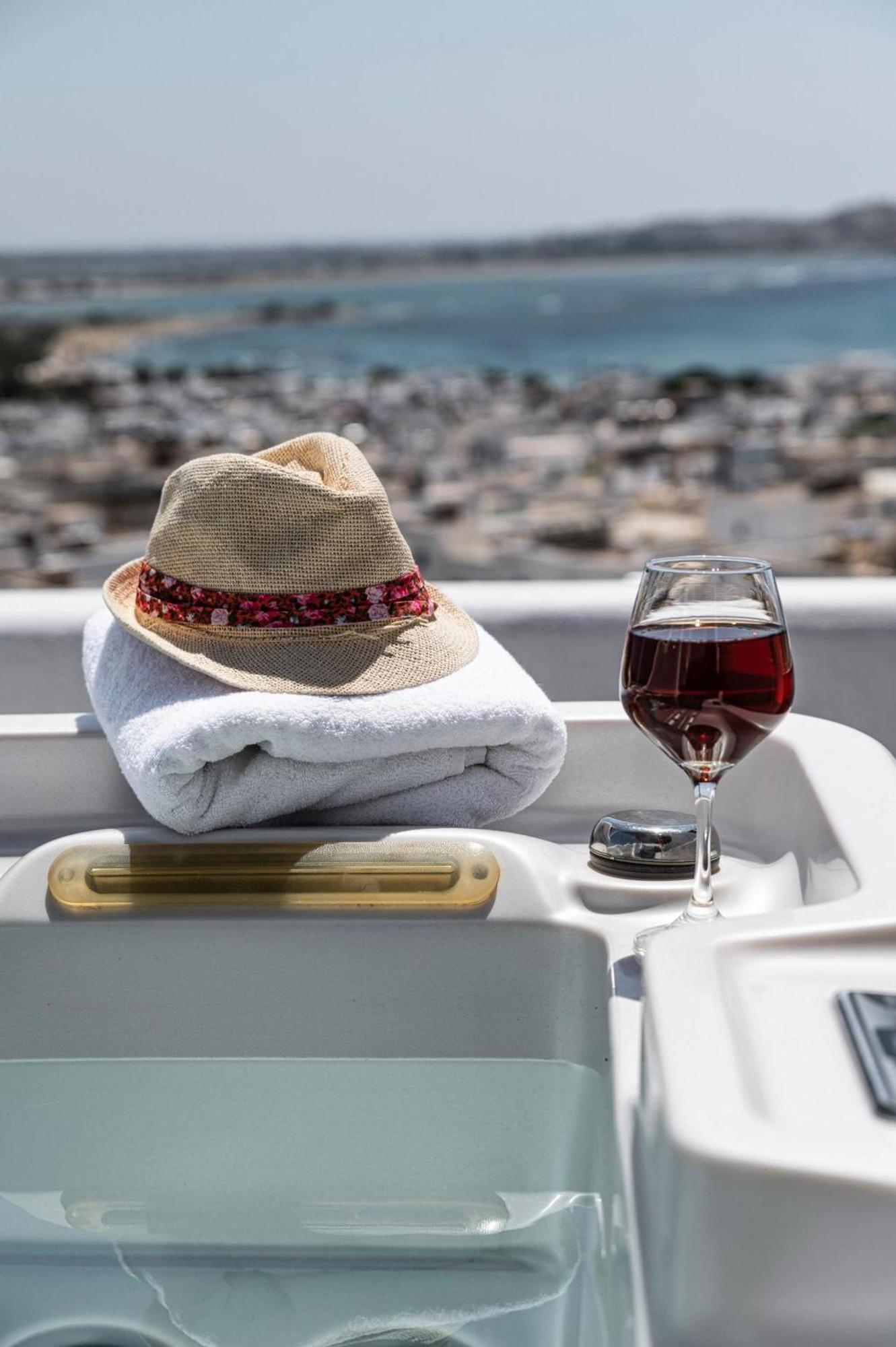 K Town Suites Naxos Naxos City 外观 照片